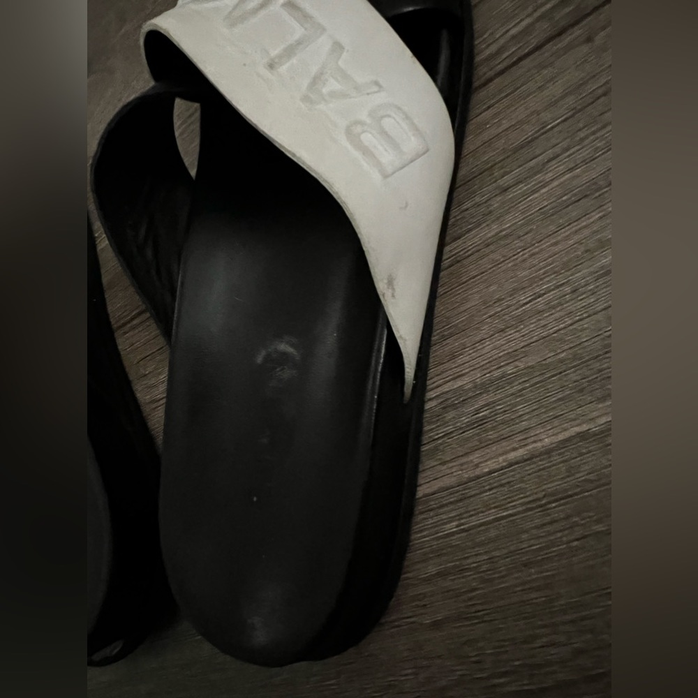 Balmain - 💯 Authentic slides - Picture 9 of 11
